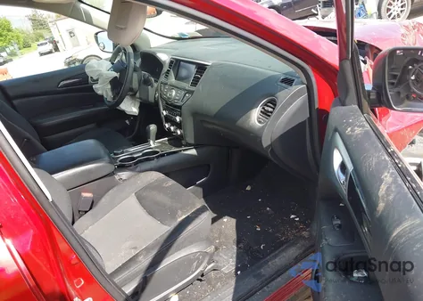 2018 Nissan Pathfinder Sv z USA, uszkodzony, nr VIN 5N1DR2MM7JC644901